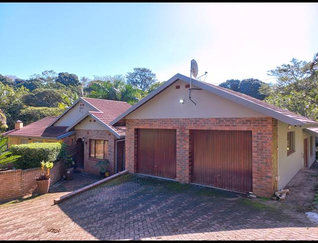 4 BEDROOM FREEHOLD FOR SALE IN UMTENTWENI